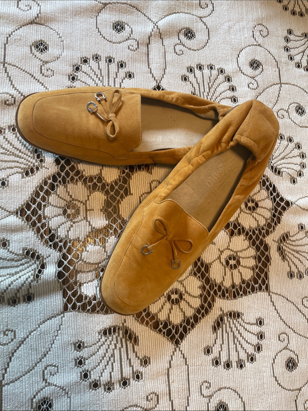 Vintage Salvatore Ferragamo Mustard Suede Elastic Bow Loafer Flats